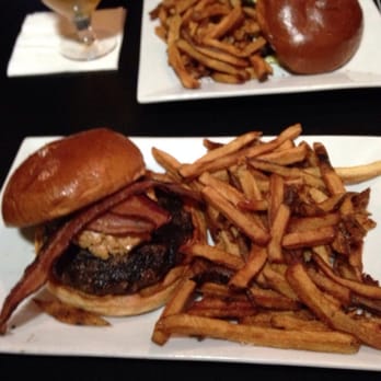 The Bad Apple - Elvis's last supper. Thought it was a weird combo, but it was so good! Spicy chipotle seasoning on the fries. - Burgers Near Me - Chicago, Illinois The Bad Apple - Elvis's last supper. Thought it was a weird combo, but it was so good! Spicy chipotle seasoning on the fries. - Burgers Near Me - Chicago, Illinois
