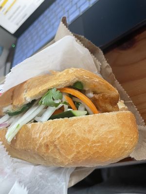 Bánh Mì Lê by null