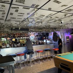 Park Circle Cafe - Pretty tight in the dining area