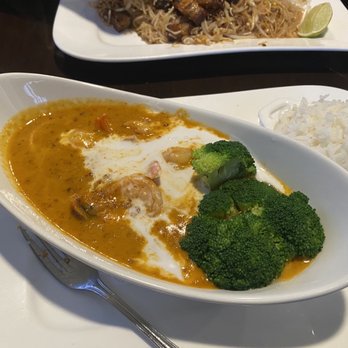 Silk Thai Restaurant - Panang Curry with Shrimp - Thai Near Me - Charlottesville, Virginia Silk Thai Restaurant - Panang Curry with Shrimp - Thai Near Me - Charlottesville, Virginia