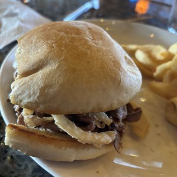 Dee Jay's BBQ Ribs & Grille - Collier - Bbq roast beef! - Barbeque Near Me - Bridgeville, Pennsylvania