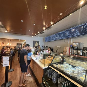 Cafein - inside - Coffee & Tea Near Me - Chantilly, Virginia Cafein - inside - Coffee & Tea Near Me - Chantilly, Virginia