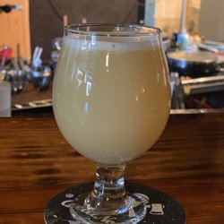Tapped Roots - Universal Units of measure IPA Triple New England Hazy
