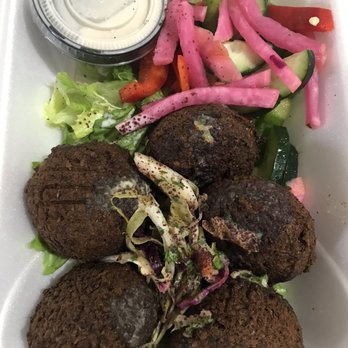 El Basha - Falafel w/ tahini sauce and vegetables - Middle Eastern Near Me - Omaha, Nebraska