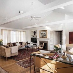 Haldora - Haldora's lifestyle. Her Rhinebeck home living room.