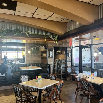 Toasted Gastrobrunch - Breakfast & Brunch Near Me - Las Vegas, Nevada Toasted Gastrobrunch - Breakfast & Brunch Near Me - Las Vegas, Nevada