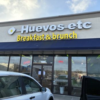 Huevos Etc - Outside of restaurant. Parking in front - Pancakes Near Me - Indianapolis, Indiana