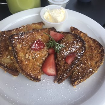 Stacks Pancake House - Cap'n Crunch and Mac French toast - good but small and no sides for $10 - Breakfast & Brunch Near Me - Irvine, California
