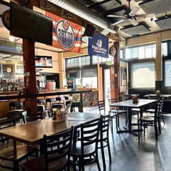 St Andrews Bar & Grill - The main - and only - room