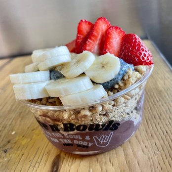 Juice n' Bowls - 12 oz Açaí bowl - Juice Bars & Smoothies Near Me - Glendora, California Juice n' Bowls - 12 oz Açaí bowl - Juice Bars & Smoothies Near Me - Glendora, California
