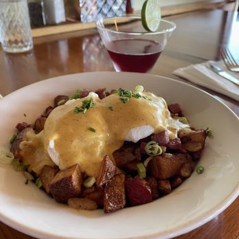 The Loft Restaurant & Bar - Corned Beef hash - Seafood Near Me - Bandon, Oregon The Loft Restaurant & Bar - Corned Beef hash - Seafood Near Me - Bandon, Oregon