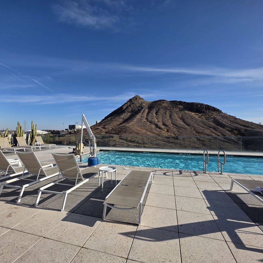 AC Hotel Phoenix Tempe/Downtown - Rooftop pool - Hotels Near Me - Tempe, Arizona