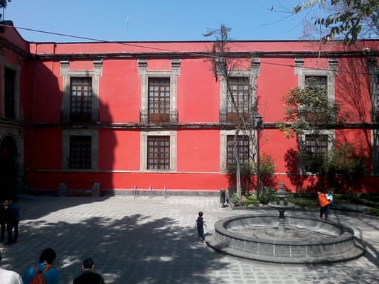 Museo Franz Mayer by null