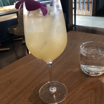 Mélange - Mango lemonade - Breakfast & Brunch Near Me - Arcadia, California Mélange - Mango lemonade - Breakfast & Brunch Near Me - Arcadia, California