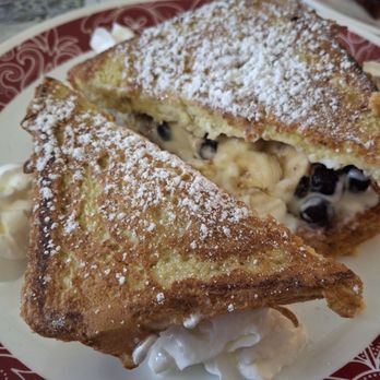 Peach's - Breakfast & Brunch Near Me - North Conway, New Hampshire
