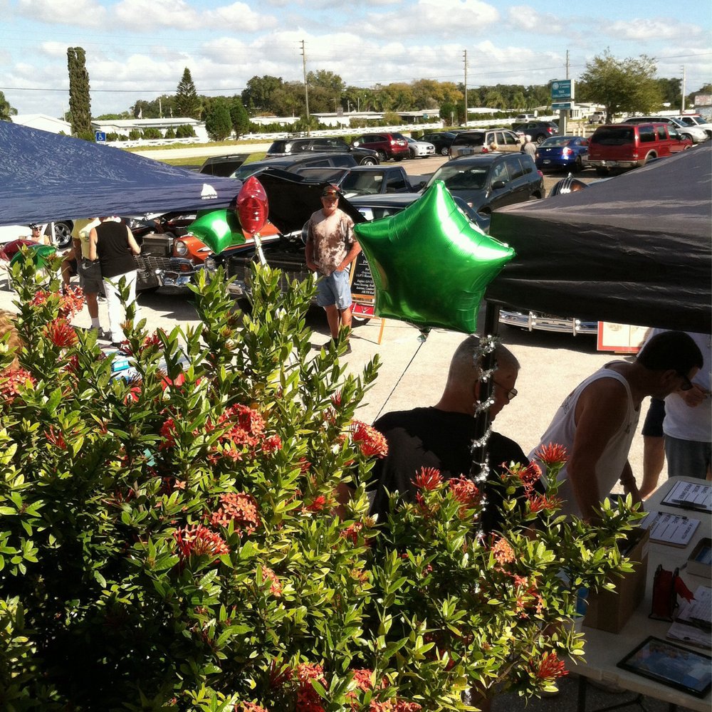 Shake Station - Car Show Sunday - Best Burgers since AL'S Drive In on HAPPY DAYS! - American Near Me - Ellenton, Florida Shake Station - Car Show Sunday - Best Burgers since AL'S Drive In on HAPPY DAYS! - American Near Me - Ellenton, Florida