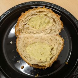 Pistachio Croissant