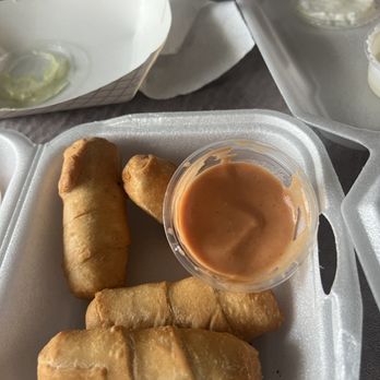 El Chamo Criollo - Taquenos & sauce - Venezuelan Near Me