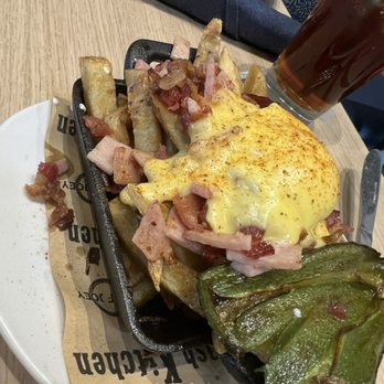 Hash Kitchen - Benedict fries - New American Near Me - Gilbert, Arizona Hash Kitchen - Benedict fries - New American Near Me - Gilbert, Arizona