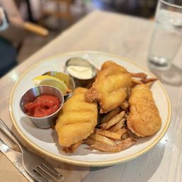 Pete's Fresh Fish & Chips Pete's Fresh Fish & Chips