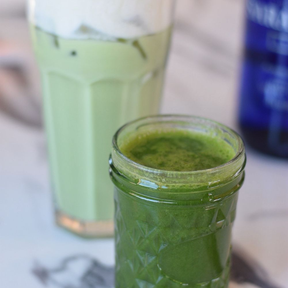 Eat This Cafe - Super Green Juice, Banana Mama - Breakfast & Brunch Near Me - Los Angeles, California Eat This Cafe - Super Green Juice, Banana Mama - Breakfast & Brunch Near Me - Los Angeles, California