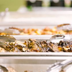 The Queen's Aloha Lūau - Buffet Dinner

Photos by Mahina CE Photography