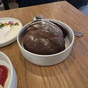 The Duck & The Peach - Pumpernickel bread - New American Near Me - Washington, DC, District of Columbia The Duck & The Peach - Pumpernickel bread - New American Near Me - Washington, DC, District of Columbia