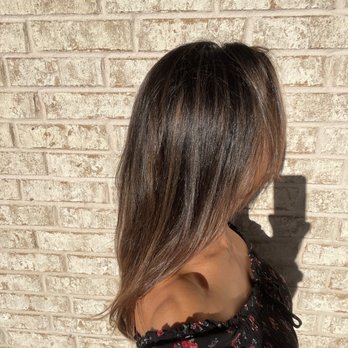 Gabriel Ontiveros Salon - Balayage with root melt and with layers! This photo does not do the color justice - Hair Salons Near Me - Plano, Texas Gabriel Ontiveros Salon - Balayage with root melt and with layers! This photo does not do the color justice - Hair Salons Near Me - Plano, Texas