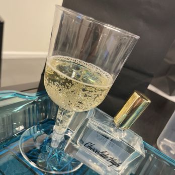 Truly Fragrance Bar - Perfume Near Me - Indianapolis, Indiana