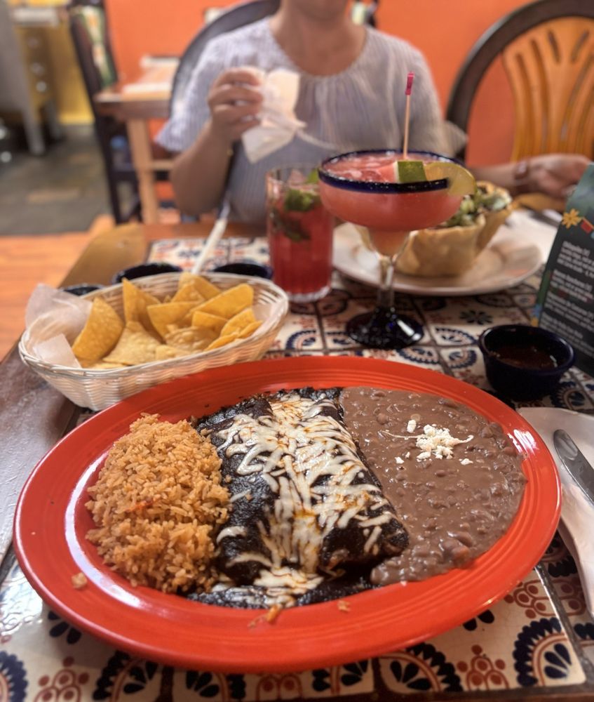 Estrellita Mexican Bistro