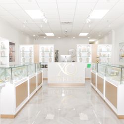 XO Jewelers - Family owned and operated. We believe in supporting local businesses!