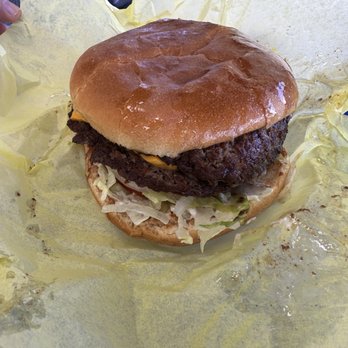 Bud's Burgers - Bacon cheeseburger - Burgers Near Me - Vallejo, California
