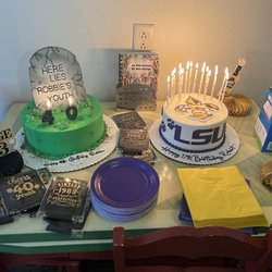 Chez Cake Bakery - Both cakes ordered