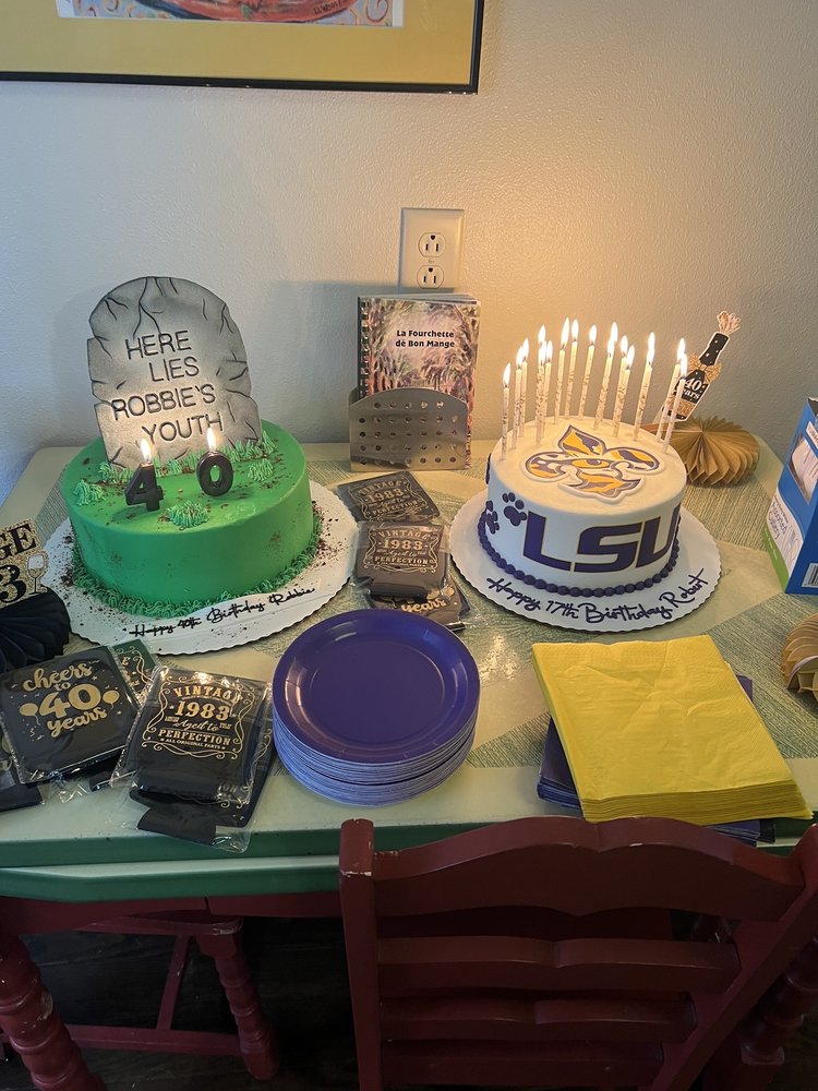 CHEZ CAKE BAKERY Updated September 2024 16 Photos & 13 Reviews