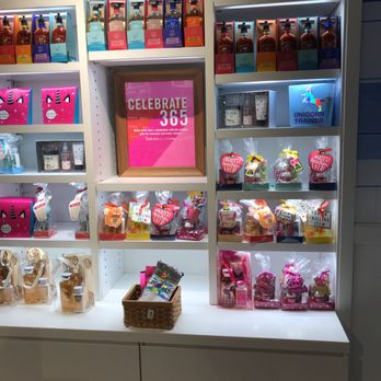 Bath & Body Works - So colorful - Cosmetics & Beauty Supply Near Me - Altamonte Springs, Florida