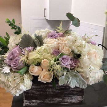 HK Flowers - Florists Near Me - Winnetka, California