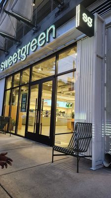 sweetgreen by null