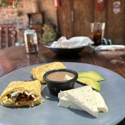 Pan Que Pan - Chorizo and flank steak omelet