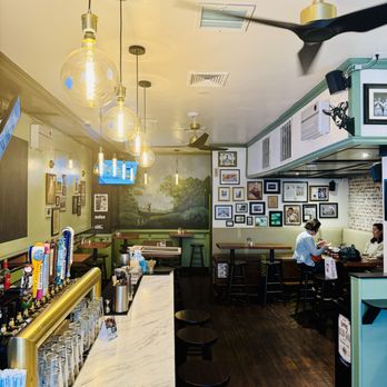 Conor's Goat - Inside Conor's Goat - American Near Me - New York, New York Conor's Goat - Inside Conor's Goat - American Near Me - New York, New York