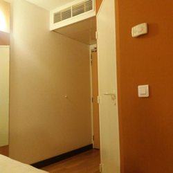 Hôtel Ibis Marseille Centre Euroméd