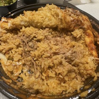 La Piñata - San Leandro - This is the Disappointment on the inside of the Super Famoso Burrito mostly Rice at $19.00 - Mexican Near Me - San Leandro, California