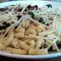 Noodles and Company - Truffle mac and cheese