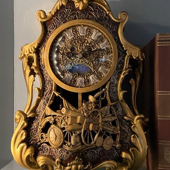 Enchanted Rose - Cogsworth - Lounges Near Me - Lake Buena Vista, Florida Enchanted Rose - Cogsworth - Lounges Near Me - Lake Buena Vista, Florida