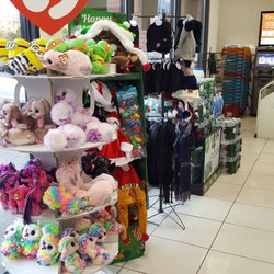 7-Eleven - Toys and clothes