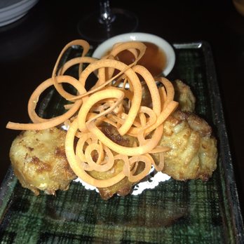 Hub Thai - Pork dumplings fried - Thai Near Me - New York, New York Hub Thai - Pork dumplings fried - Thai Near Me - New York, New York
