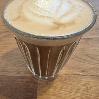 Fringe - Non Dairy Cortado - Coffee & Tea Near Me - Paris, 75
