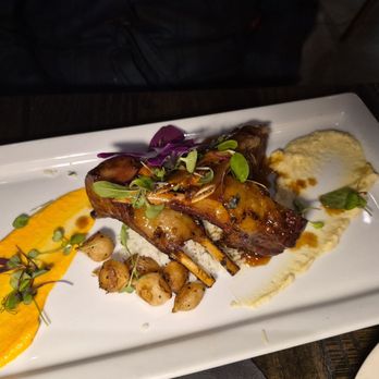 Q1227 Restaurant - Ginger Lamb - New American Near Me - Roseville, California Q1227 Restaurant - Ginger Lamb - New American Near Me - Roseville, California