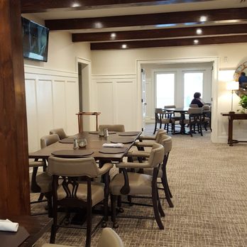 Heartwood at Longleaf - dining area with tables and chairs - New American Near Me - Southern Pines, North Carolina Heartwood at Longleaf - dining area with tables and chairs - New American Near Me - Southern Pines, North Carolina