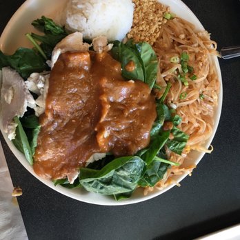 Thai Fusion Bistro - Lunch Combo C only $10.50, incredible food! Fresh and Delish! - Thai Near Me - Seattle, Washington Thai Fusion Bistro - Lunch Combo C only $10.50, incredible food! Fresh and Delish! - Thai Near Me - Seattle, Washington