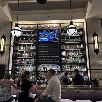 The Dearborn - Bar view - New American Near Me - Chicago, Illinois